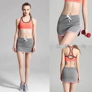 Mùa xuân và mùa hè Hàn Quốc thể thao váy ngắn của phụ nữ quần vợt váy yoga tập thể dục váy quần phù hợp với chống ánh sáng khiêu vũ nửa váy