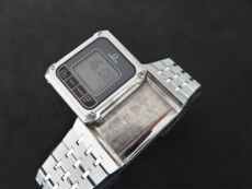 Часы 古董欧米伽电子石英翻转表