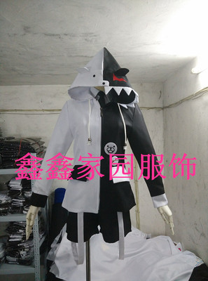 taobao agent Spot Barward Black and White Bear Anti -Human COSPLAY clothing to send socks and ties