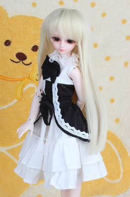 taobao agent SD doll BJD doll 1/4 female baby black and white dress (customized size)