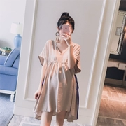 Thai sản mặc 2018 mùa hè mới của Hàn Quốc thời trang V-Cổ webbing đàn hồi lỏng Một phiên bản búp bê áo sơ mi phụ nữ mang thai ăn mặc