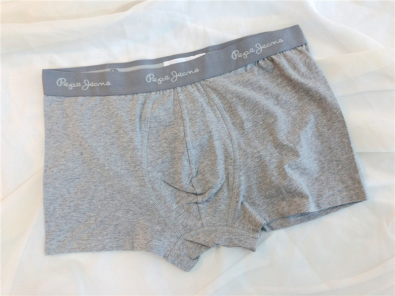 Light Grey5 piece free shipping ● Europe and America original single foreign trade high quality pure cotton Solid color middle-waisted Flat angle Boxer underwear man