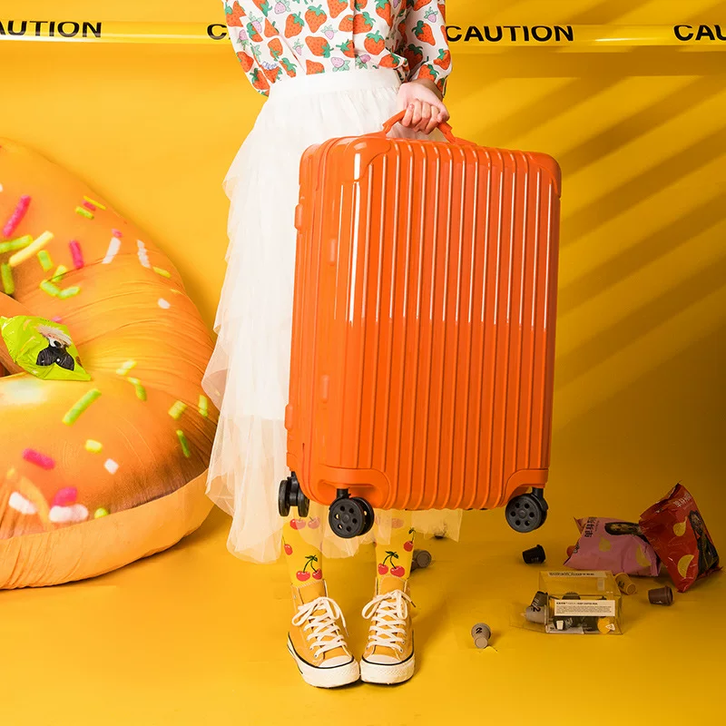 Big capacious suitcase, box, 28 inch