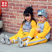 Quần áo mẫu giáo mùa xuân và mùa thu đồng phục thể thao cotton tiểu học Phiên bản tiếng Hàn của dịch vụ lớp học trẻ em Anh