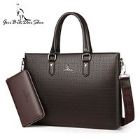 Коричневая сумка с петлей на руку