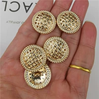 Темно-зеленый