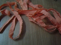 Темно -оранжевый