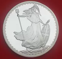 Мемориальная медаль серебряная серебряная серебряная территория Великая британская империя Новая богиня Биллика Напитании имеет диаметр около 40 мм