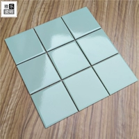 Светло-зеленый