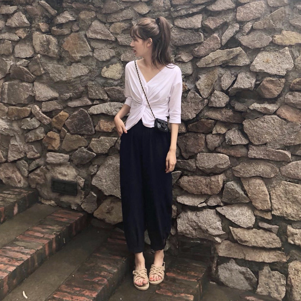 Hàn quốc phiên bản của bộ nữ mùa hè ăn mặc màu rắn đơn giản chéo tie nửa tay áo T-Shirt + lỏng eo cao hoang dã chín điểm chùm quần