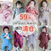 Quần áo lưới bé màu đỏ mùa đông cộng với nhung ấm cho trẻ sơ sinh dày ra ngoài quần áo phát ra tiếng kêu có cùng đoạn 0-6-12 tháng
