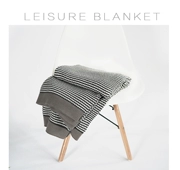 Đơn giản màu đen và trắng chăn dệt kim thường sofa Bắc Âu mô hình phòng giường cuối chăn khăn mền khăn cất hiện đại nhỏ gọn - Ném / Chăn