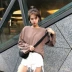 Mùa xuân nữ phiên bản Hàn Quốc của đoạn cơ bản đơn giản màu lỏng lẻo hoang dã chạm đáy áo sơ mi dài tay giản dị áo thun mỏng áo phông trắng Áo phông