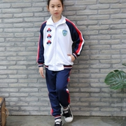 Quảng Châu Tianhe Quận Junjing Quần áo Trường tiểu học Quần áo thể thao mùa đông Bộ phụ huynh Trường tiểu học Áo sơ mi cotton thân thiện với da