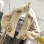 Phiên bản Hàn Quốc của mùa đông lông cáo lông tay áo nữ kèn tay ngắn lỏng ve áo lông phụ nữ dày áo khoác kaki lót lông