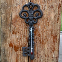 Европейский стиль антикварного чугуна ретро -ключа в форме термометра Температура температура температура приема пищи дома.