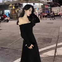 Slim slim mùa thu lưới ren một vai strapless black dress một cách cẩn thận thiết kế máy sexy dài ăn mặc quần giả váy