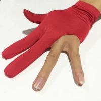 Красные перчатки 50 цен (комнаты для мячей)