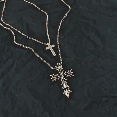 Flame Cross Necklace + Cross NecklaceChaozhou people hiphop Ring Necklace ins Tuku Europe and America disco dancing men and women tide Tiktok Pendants Hip hop multi-storey Accessories