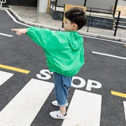 Quần áo trẻ em trẻ em của quần áo chống nắng mùa hè cậu bé ngoài trời siêu mỏng thoáng khí quần áo chống nắng Hàn Quốc phiên bản 2018 mới trẻ em lớn của triều