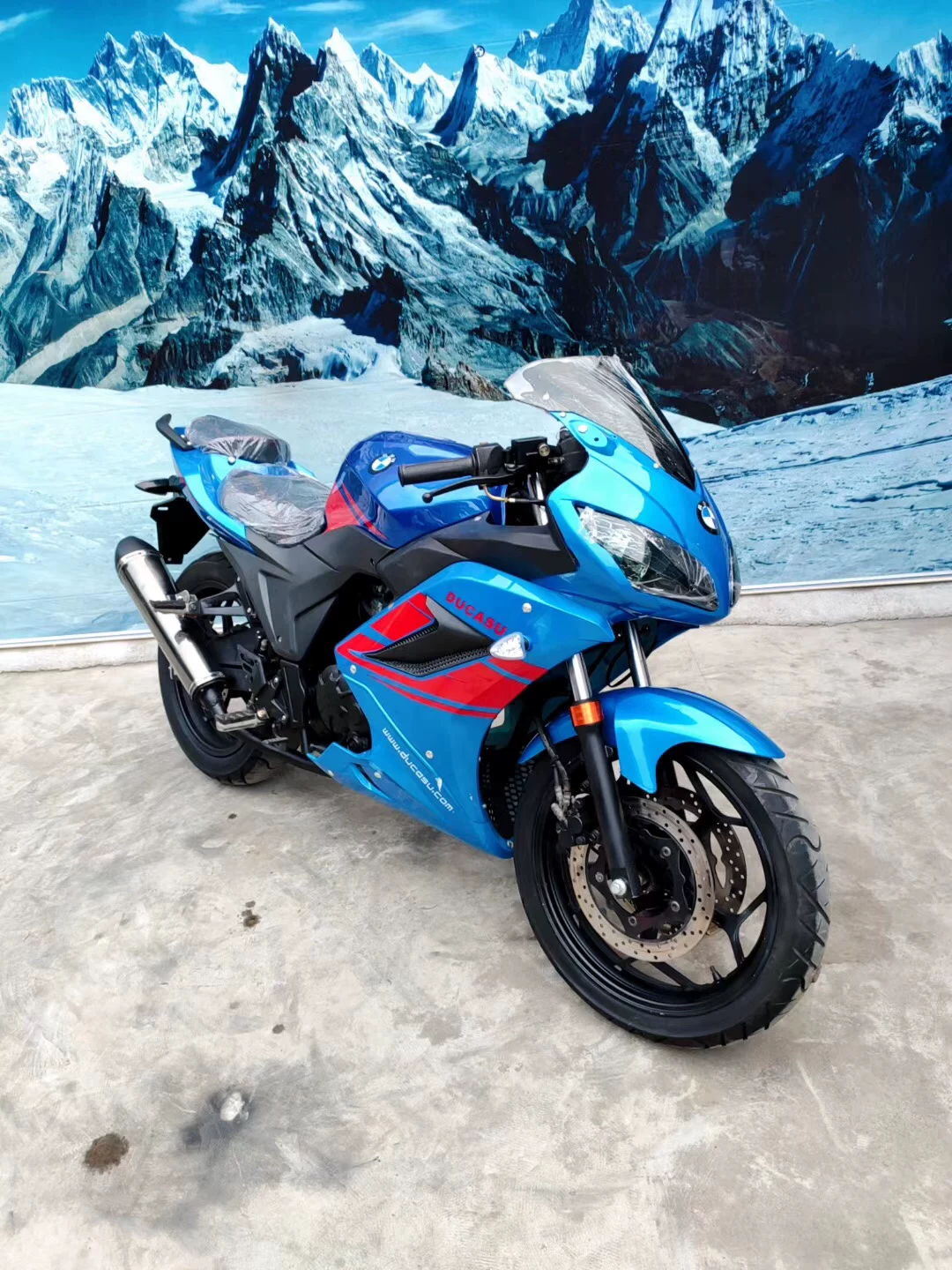 Домашний Kawasaki Маленький Ниндзя локомотив H2 Горе сито L1 мотоцикл R3 спортивный автомобиль v6 весна ветер SR северное сияние доступен