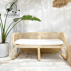 Диван из ротанга