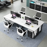 Сотрудники офисного стола и комбинация стула Простые современные творческие офис Двойной 4 человека, 6 человек, компьютерные таблицы сотрудников