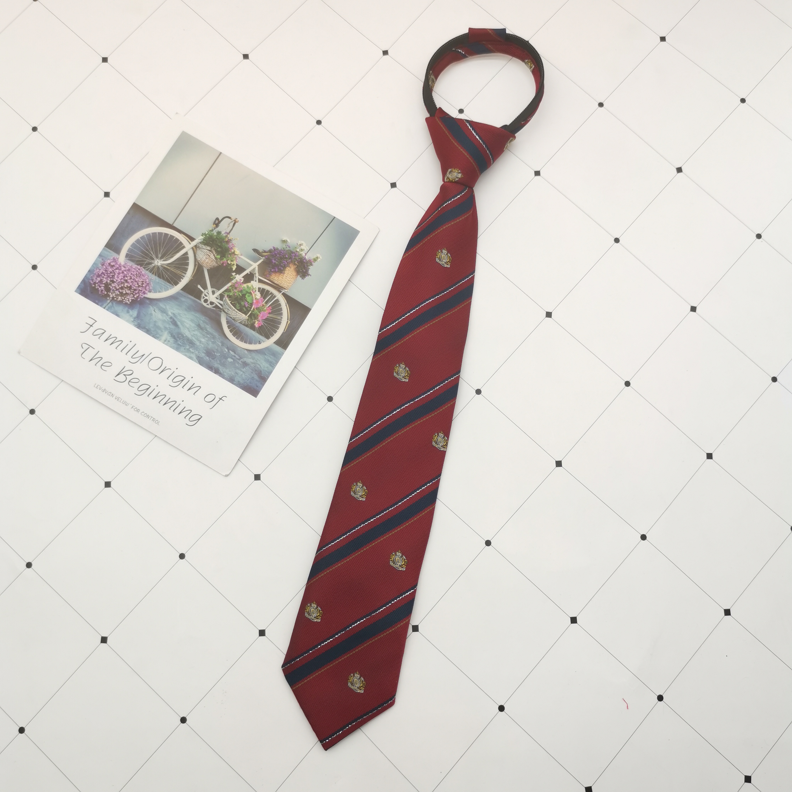 40 * 7Cm ZIPPER TIE【 Silver wire Wine red an crown 】 Bow tie JK uniform collar isignina solar system Academic atmosphere Sailor suit necktie men and women suit