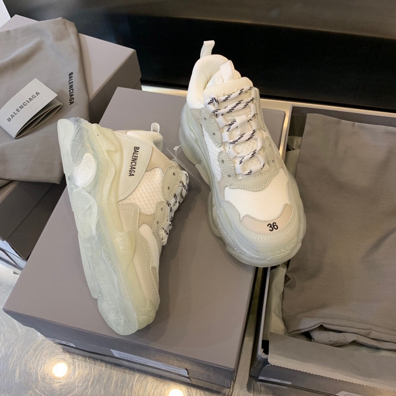 Lime Crystal BottomParis Triple s Daddy shoes Make old Retro gym shoes combination air cushion Crystal bottom Home B leisure time men and women shoes