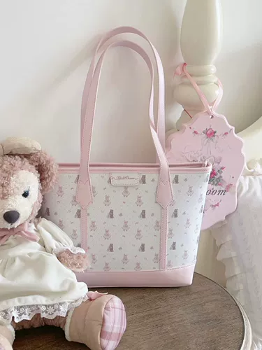 Вместительная и большая сумка на одно плечо, городской стиль