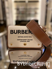 Заказной рюкзак 适用于burberry/巴宝莉印花帆布note休闲斜背翻盖单肩宽带小方包 Burberry/Note