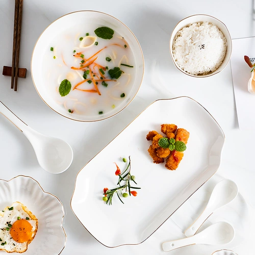 Phnom Penh Dailware Dish Bids