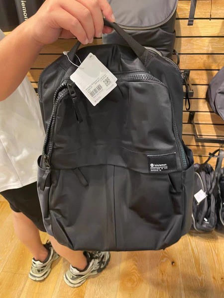 Lululemon everyday backpack 23L большой потенциал рюкзак движение фитнес йога рюкзак