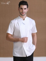 Белый топ с короткими рукавами