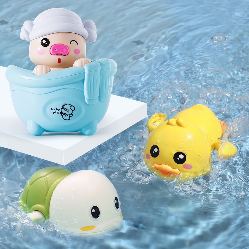 Япония купаться. Игрушка свинья для купания. Плюшевая игрушка для купания. Японская утка для купания. Плавающие игрушки для ванной.