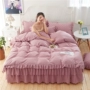 Cotton beded quilted bed bốn mảnh cotton công chúa gió màu rắn giường bìa dày quilt cover ren bộ giường màu đỏ - Váy Petti váy giường đẹp	