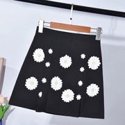 Nhỏ sáu 2018 mùa hè Hàn Quốc phiên bản của ba chiều hoa trang trí gói hip cao eo váy daisy váy quần nữ