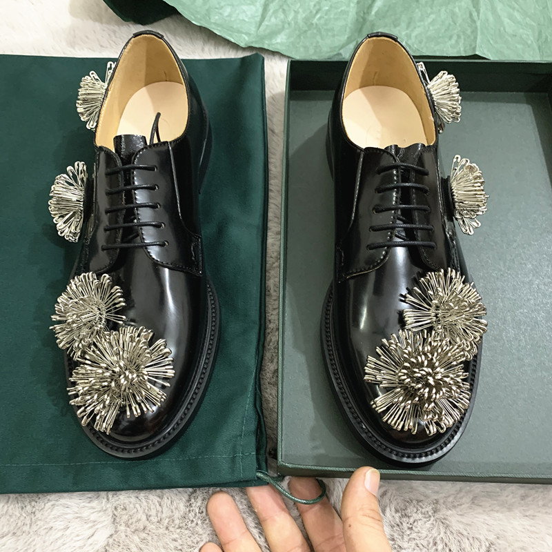 Black Y Pearl Cow Leather [Sheepskin Lining]mona Same Pin shoes 2021 spring new pattern Fireworks genuine leather Single shoes flower Retro solar system Britain Small leather shoes female