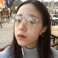 Hàn Quốc nghệ thuật siêu nhẹ kính gọng kính phiên bản Hàn Quốc của thủy triều retro mặt tròn khuôn mặt nhỏ khung lớn gương phẳng kính nam sinh viên - Kính khung kính mắt eye plus