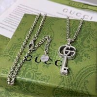 Gucci, ожерелье, цепочка, подвеска подходит для мужчин и женщин для влюбленных, серебро 925 пробы