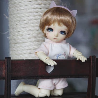 taobao agent [Nanjing physical store] 8 points BJD doll T -shirt plus small pants set