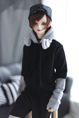 taobao agent [AD] BJD baby jacket-gray-black stitching connecting hat sweater after open hoodie (1/3/uncle)