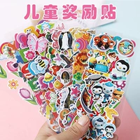 Свето -зеленая пузырьковая наклейка