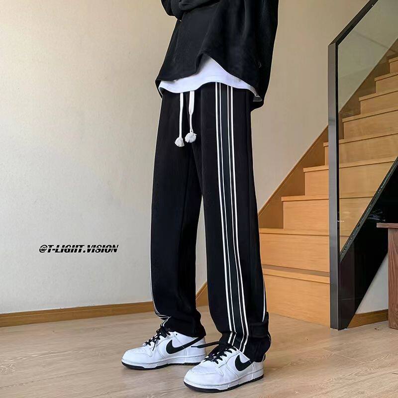 Summer high street drape pants for men, American black and white striped straight-leg pants, niche design casual sportswear pants