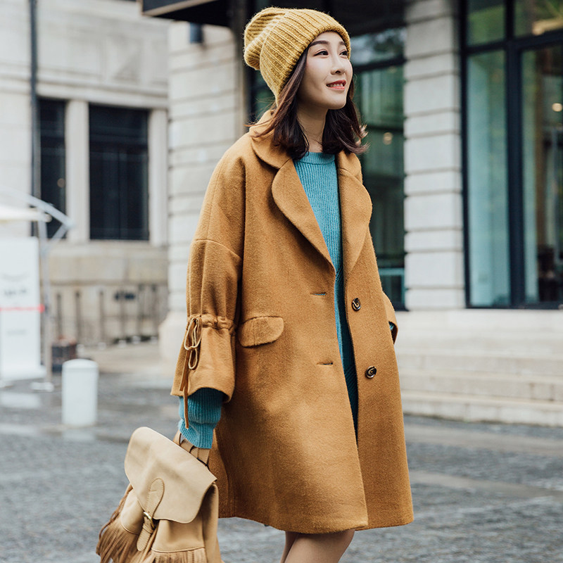 Anne rừng văn học retro bảy điểm trumpet tay áo phần dài đơn ngực màu rắn áo len áo 2018 mới