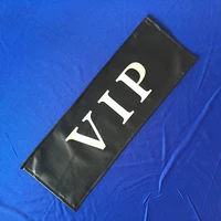 Новая энергетическая крышка номерного знака Установите VIP -утолщенное кожаное пыль Электромобиль Dust Cover для изготовления текстового логотипа