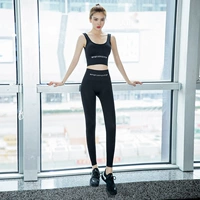 Черная спортивный бюстгальтер с буквами, комплект, с открытой спиной