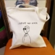 Не знаю, белая обновленная версия с подкладкой на молнии