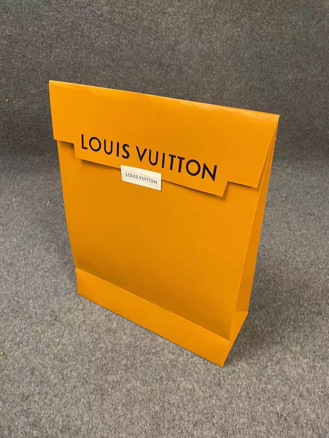 Clothing Bag (Envelope Bag) / Delivery Labelspecial counter original edition LV high-grade paper bag packing Bag belt clothes scarf wallet Dustproof bag Gift bag Gift box