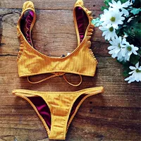 Châu Âu và Hoa Kỳ Vụ nổ Bikini AliExpress sọc vàng dây đeo đồ bơi nữ cảm giác bãi biển áo tắm bikini lá sen đồ bơi 2 mảnh dạng váy